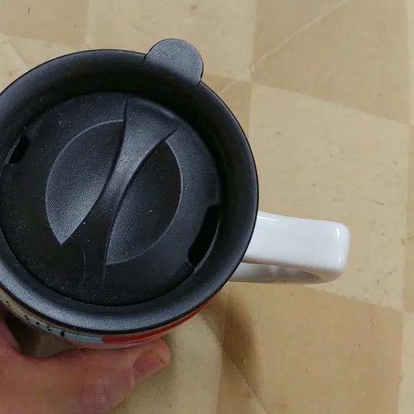 16 oz insulated travel mug. - Picture 4 of 4